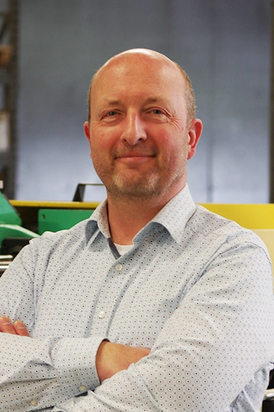 Stefan de Kinderen – Projekt- & Vertriebsleiter bei Tumag – Spezialist für Spritzgussformen